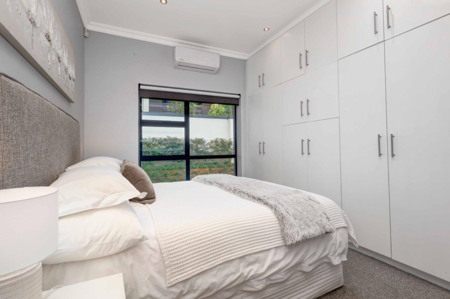 4 Bedroom Property for Sale in Van Riebeeckshof Western Cape